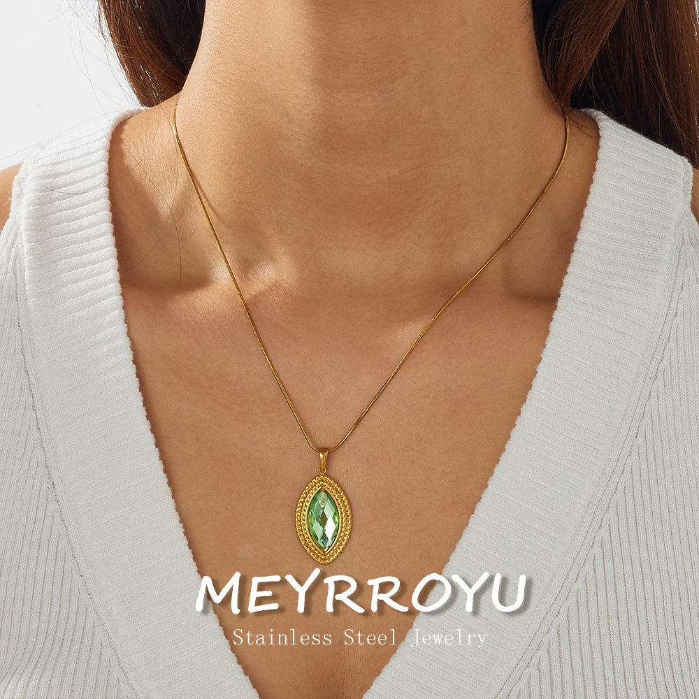 MEYRROYU 316L Stainless Steel Green Crystal Pendant Necklace Braided Edge Snake Chain Necklace for Women Waterproof Jewelry Gift