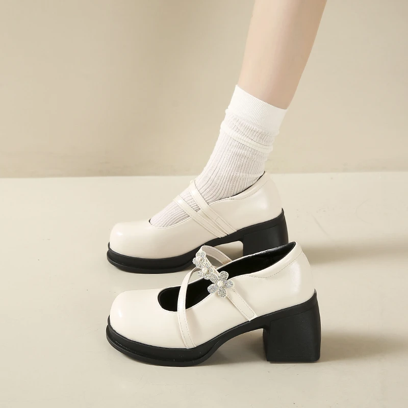 

Fashion Round Toe Shallow Mouth Platform Rhinestone Flower Strap Heeled Single Mary Jane Shoes