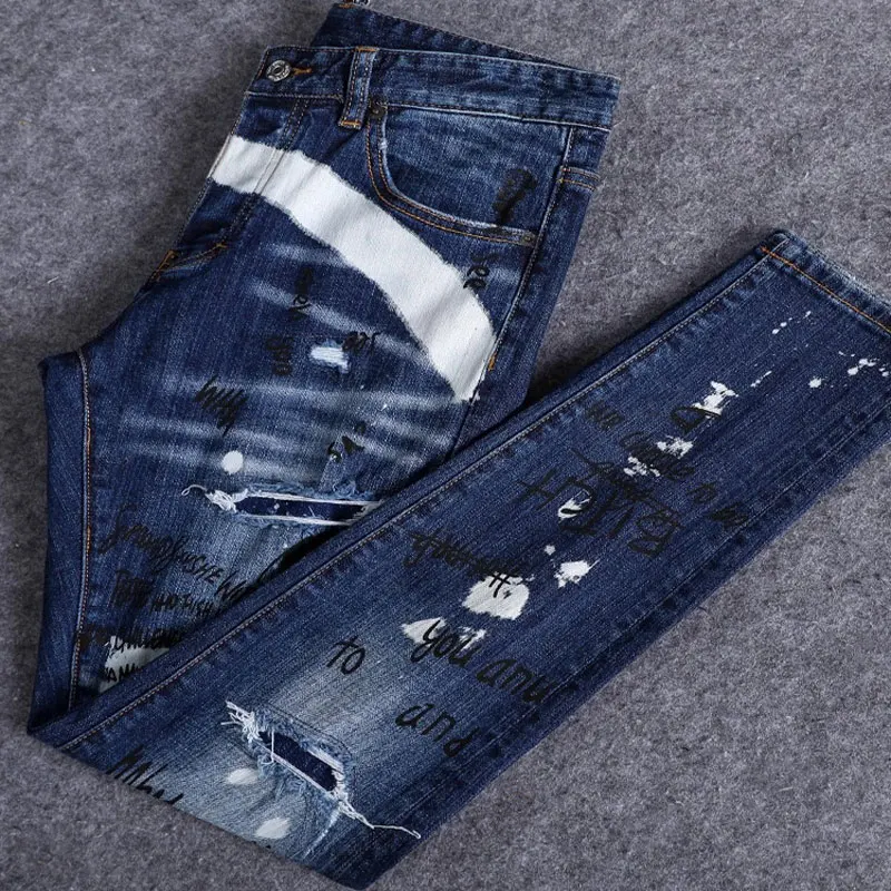 Neue Herbst-Herrenjeans, bemalt, perforiert, gewaschen, nostalgisch, dehnbar, schmale Passform, blaue Retro-Jeans, High-Street-Hip-Hop-Marke