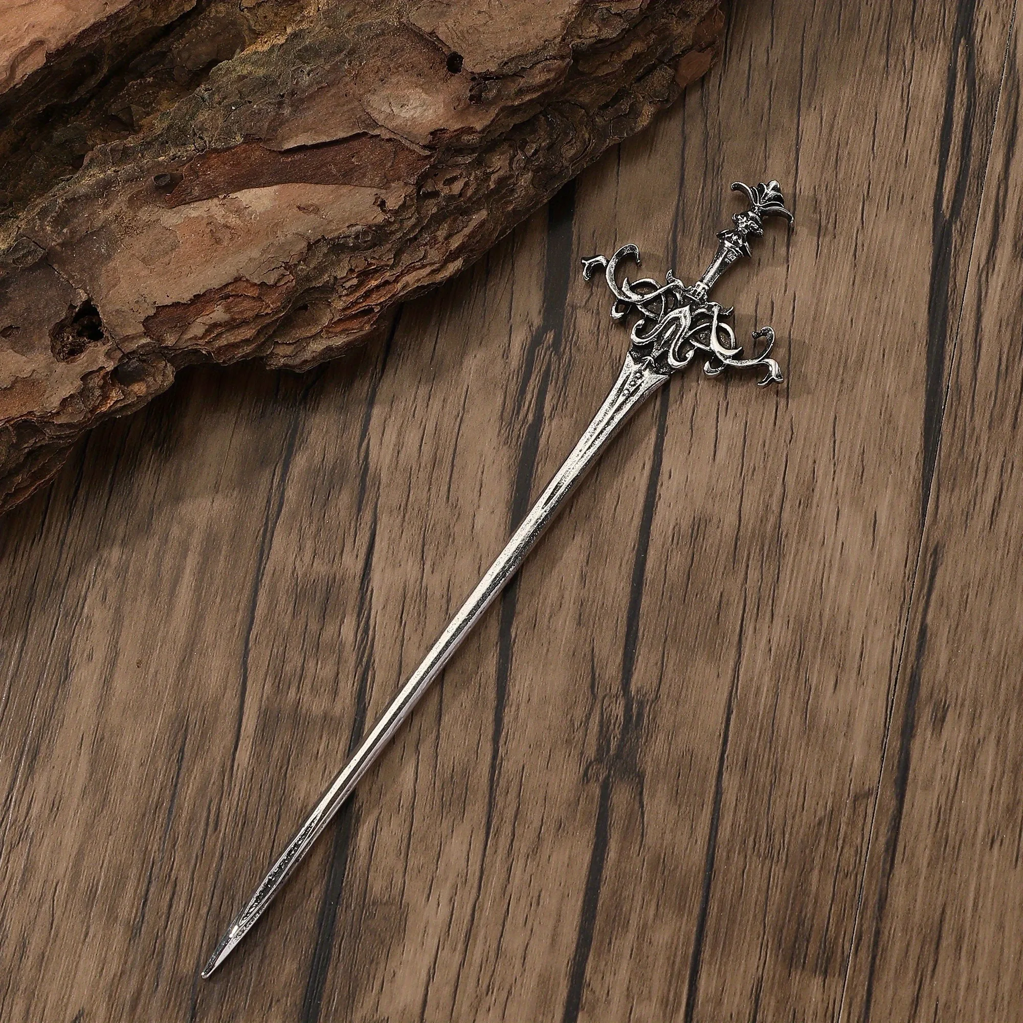 1pc Punk Retro Style Niche Design Antique Sword Hairpin Women's Bun Hair Hairpin Beach Party Fashionable Headwear Souvenir
