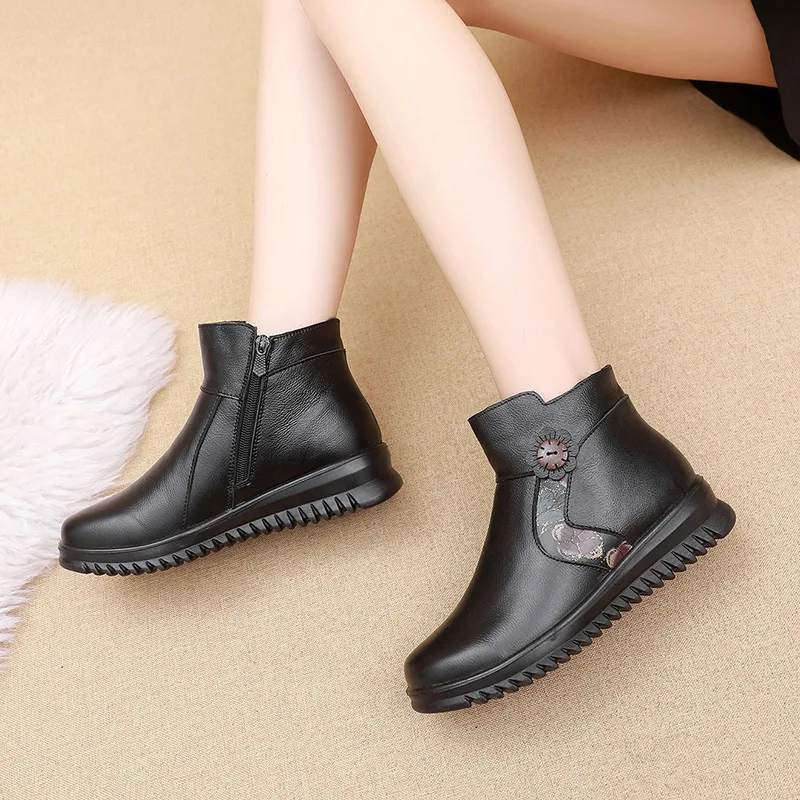 Winter New Women Boots Outdoor Keep Warm Genuine Leather Ankle Boots Mother Waterproof Outdoor Leisure Snow Boots Female Shoes