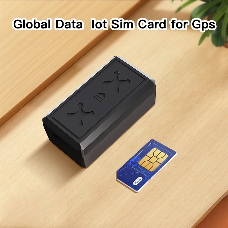 Super Mini draagbare 4G GPS-tracker Real-time locatieapparaat met magnetische navigatie Waterdichte auto-alarmen Dashboardplaatsing