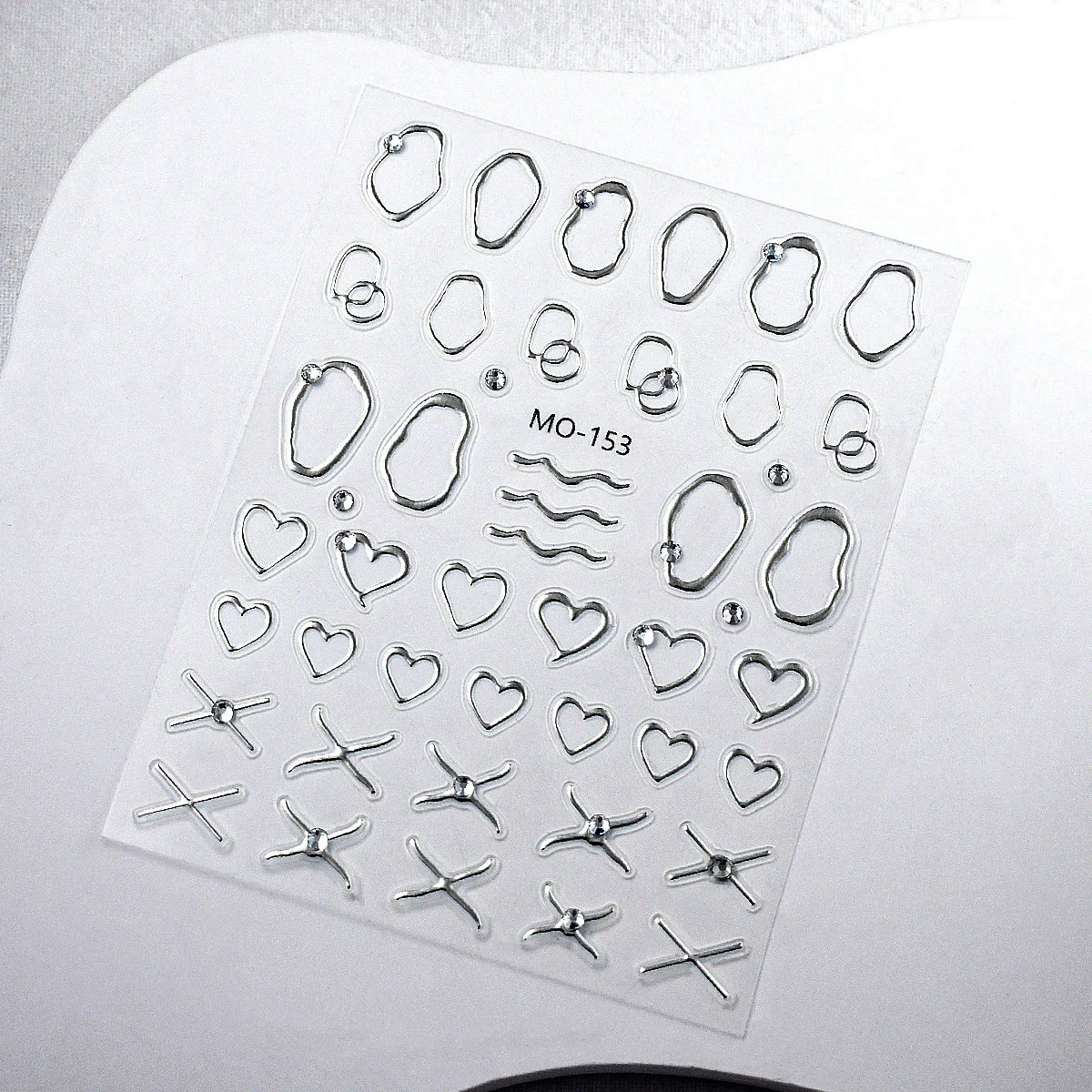 5D 릴리프 크리스탈 다이아몬드 골드 및 실버 불규칙한 물결 모양의 라인이 있는 프랑스 네일 아트 스티커 러브 패턴 네일 아트 데칼