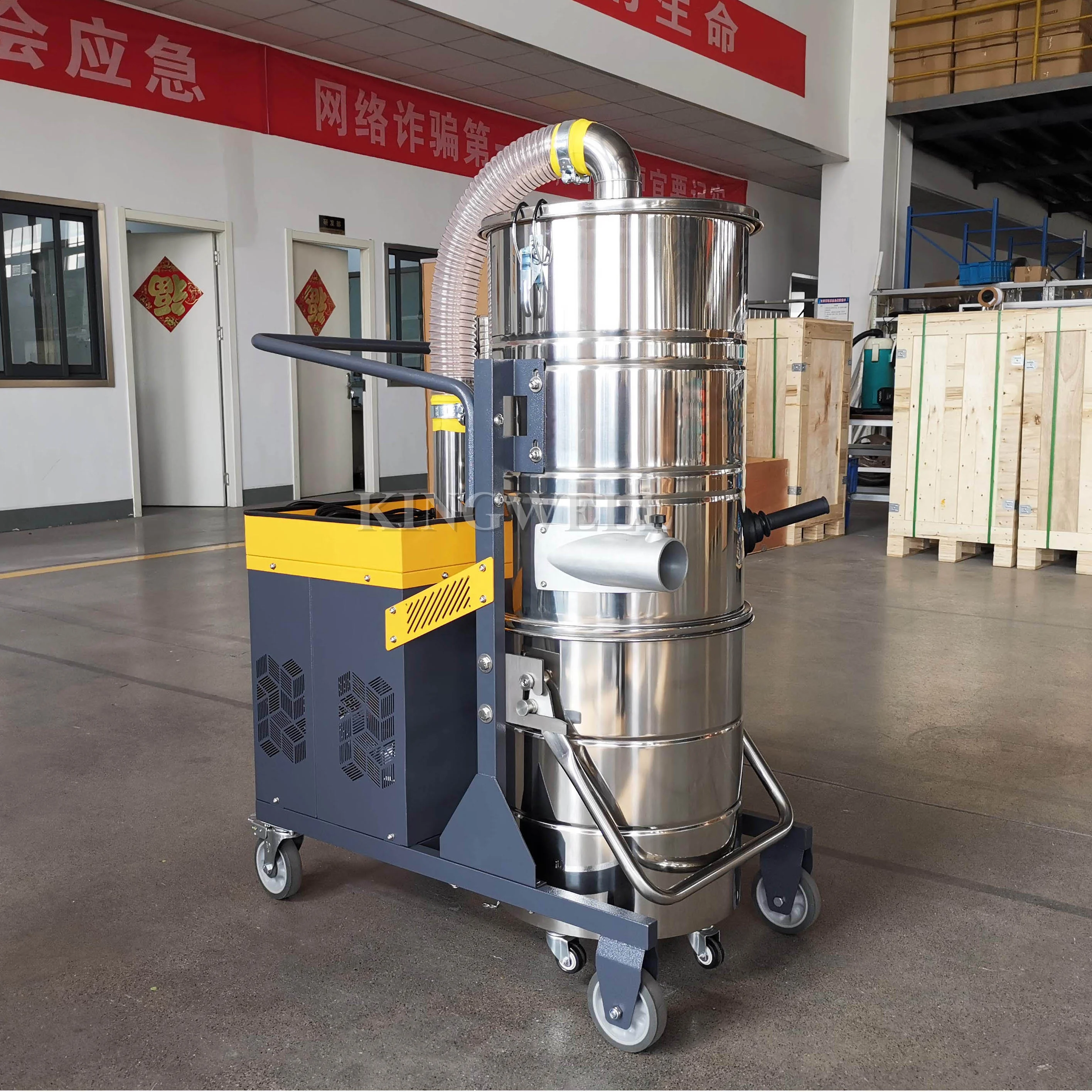 

Portable 220V 100 Liters Electric Industrial Heavy-Duty Vacuum Cleaner for Workshops Plants and Hotels With HEPA Filter