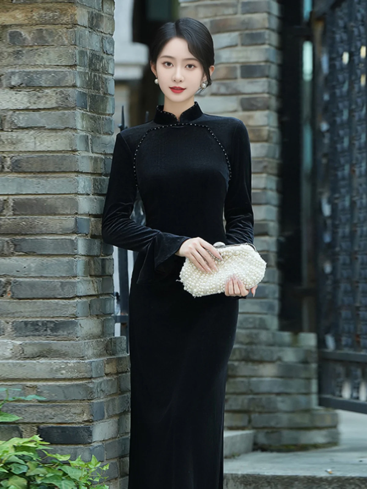 

Элегантное черное платье с длинными рукавами в винтажном стиле, дизайн в стиле Гонконга, ретро-дизайн, повседневная одежда, высококачественное китайское платье