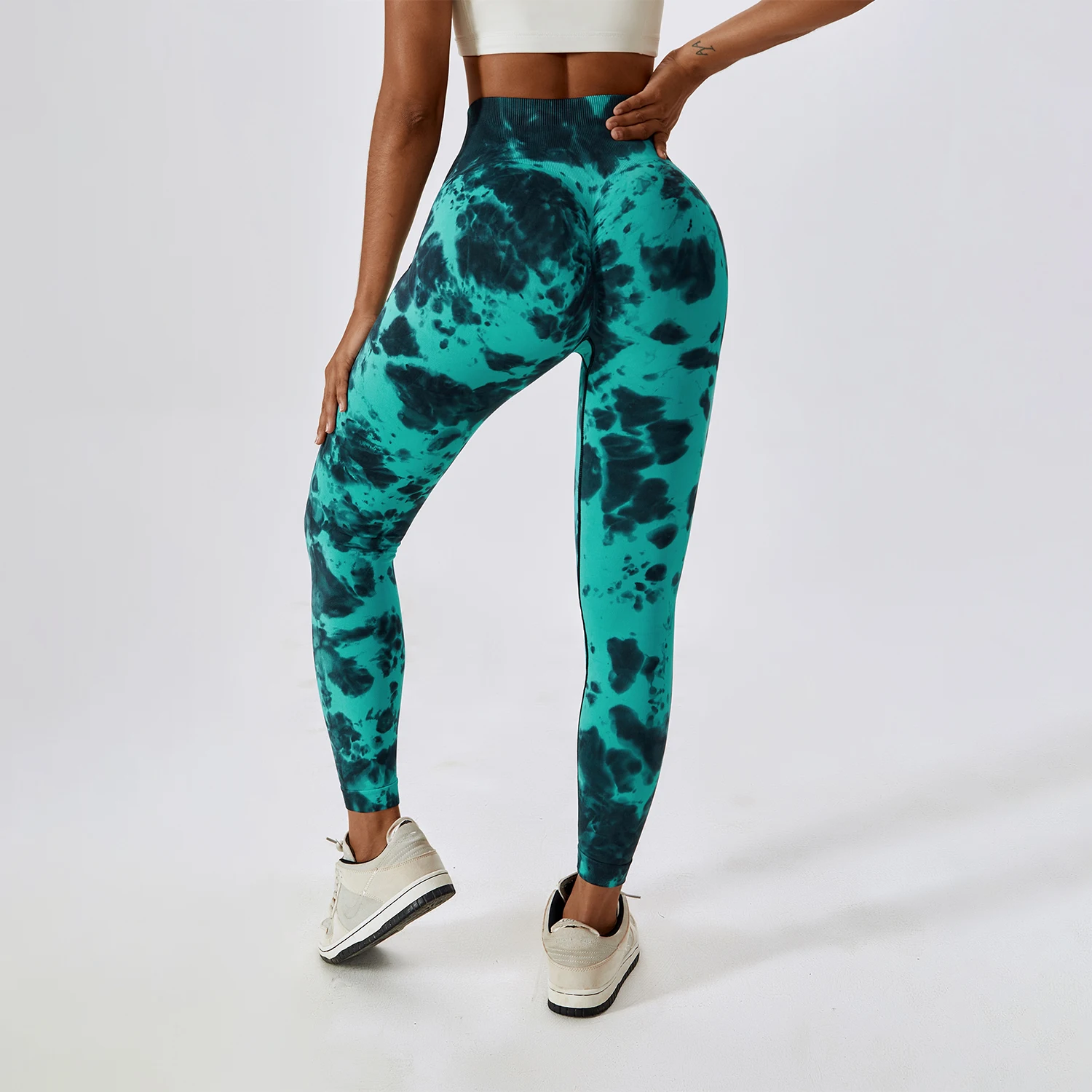 Legginsy Fitness Tie Dye, legginsy Scrunch, legginsy sportowe Push Up, strój ubrania do ćwiczeń, spodnie dresowe na siłownie kobiety, spodnie do jogi