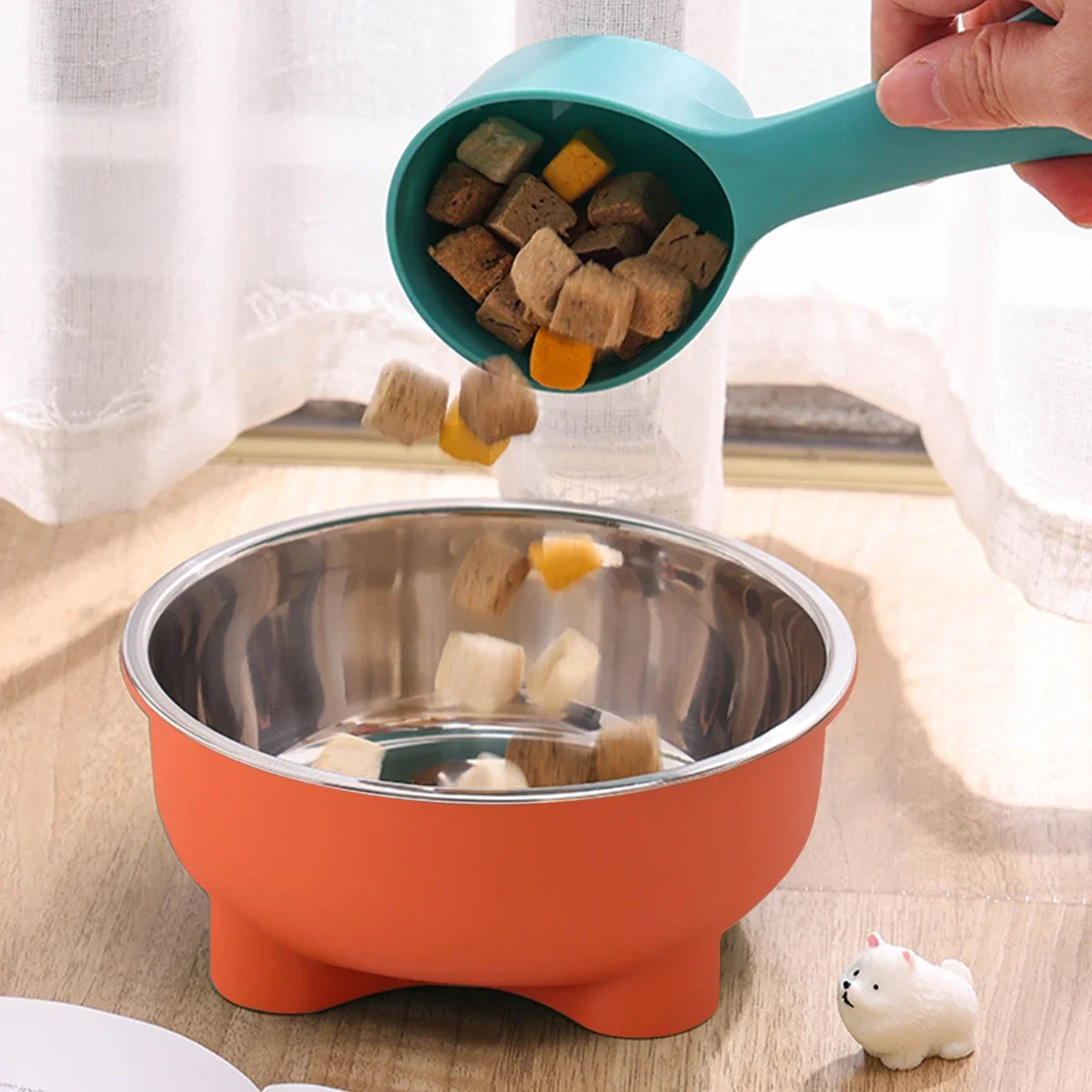 

stainless steel pet dog bowl is anti slip and easy to clean indoors