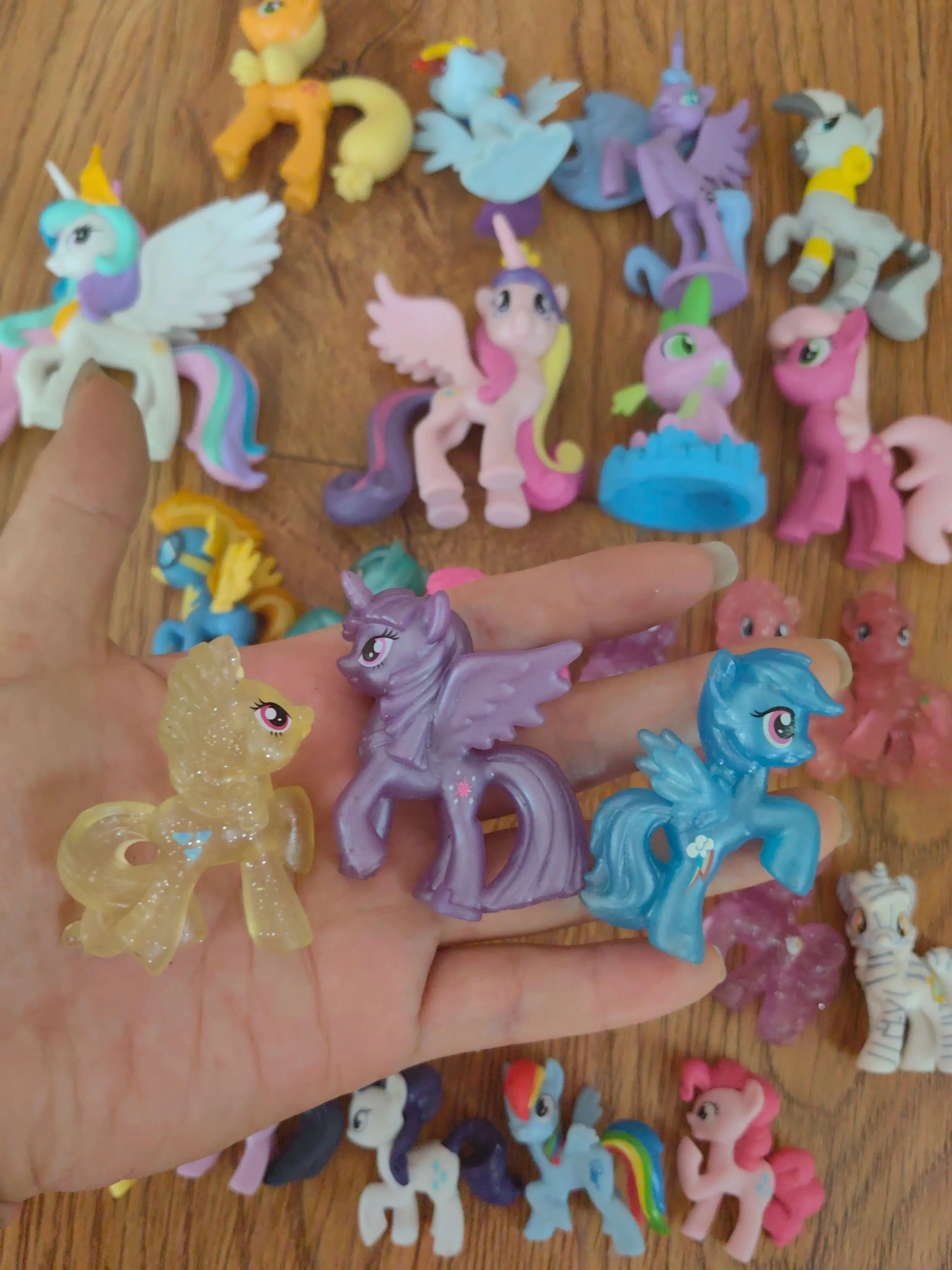 lovely  mini  horse Q-Version Twilight Sparkle Fluttershy Pinkie Pie Doll Gifts Toy Model Anime Figures Collect