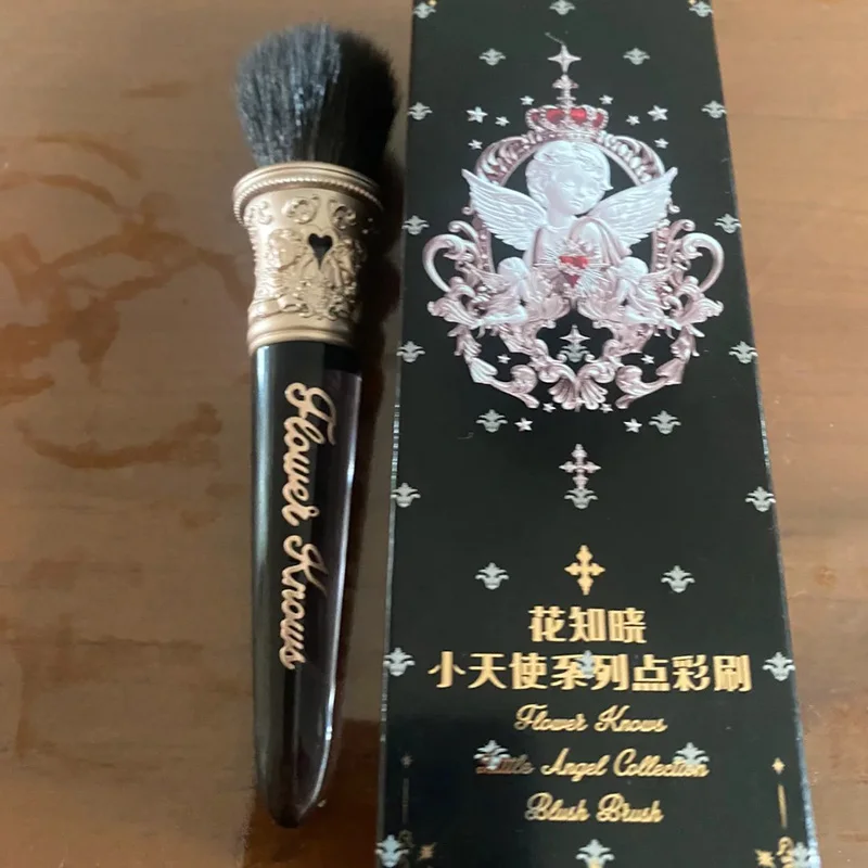 Flower Knows Little Angel Highlight Brush Rouge Puder Rouge Pinsel Wolle Highlighter Make-up Pinsel