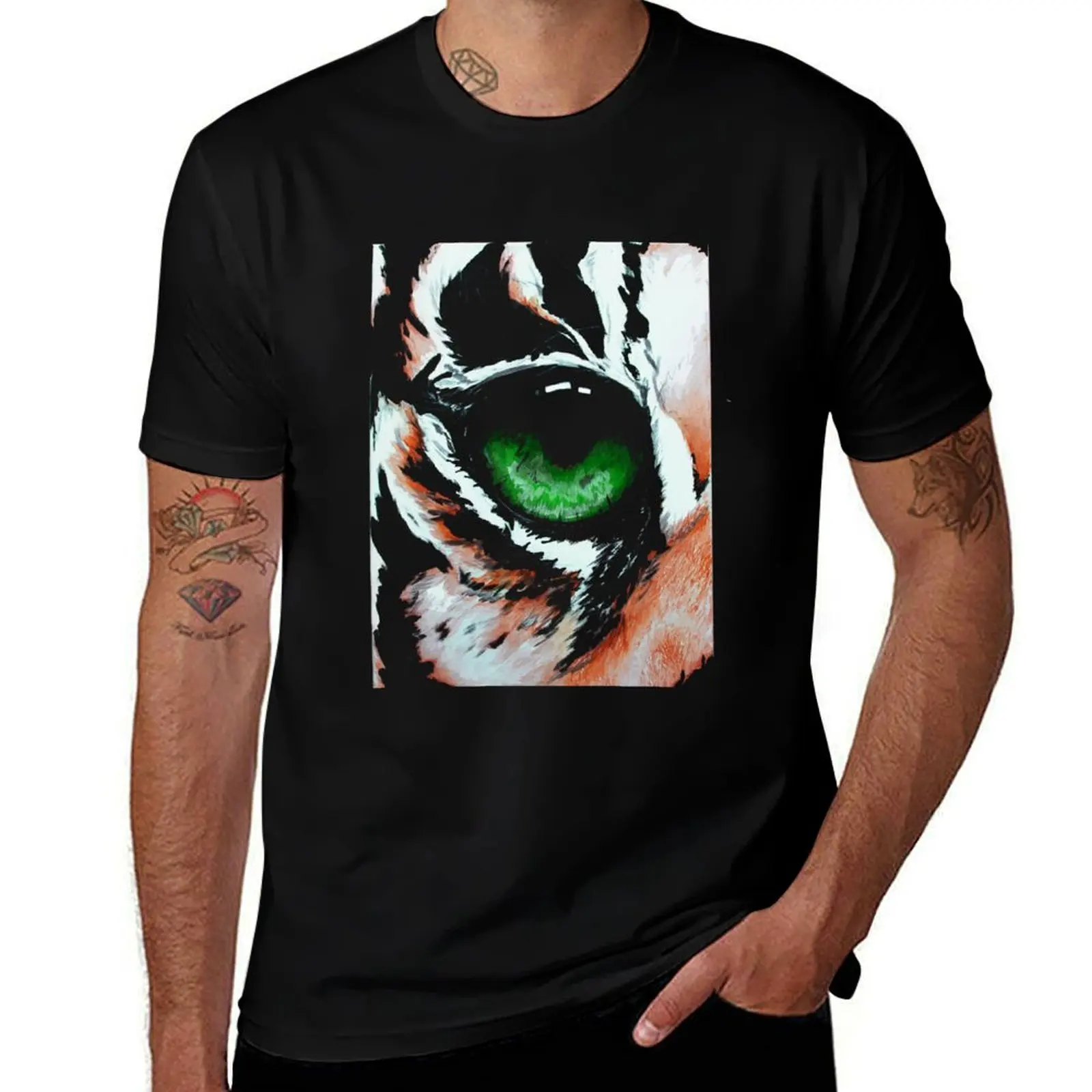 Tiger Eye for Black Tee T-Shirt Holiday Party Tee Shirt T-Shirt