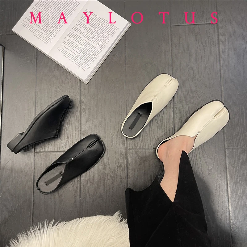 New Fashion Tabi Ninja Flats Leather Split Toe Flat Shoes Woman Cozy Loafers Female Casual Low Heels Ladies Muller Shoes