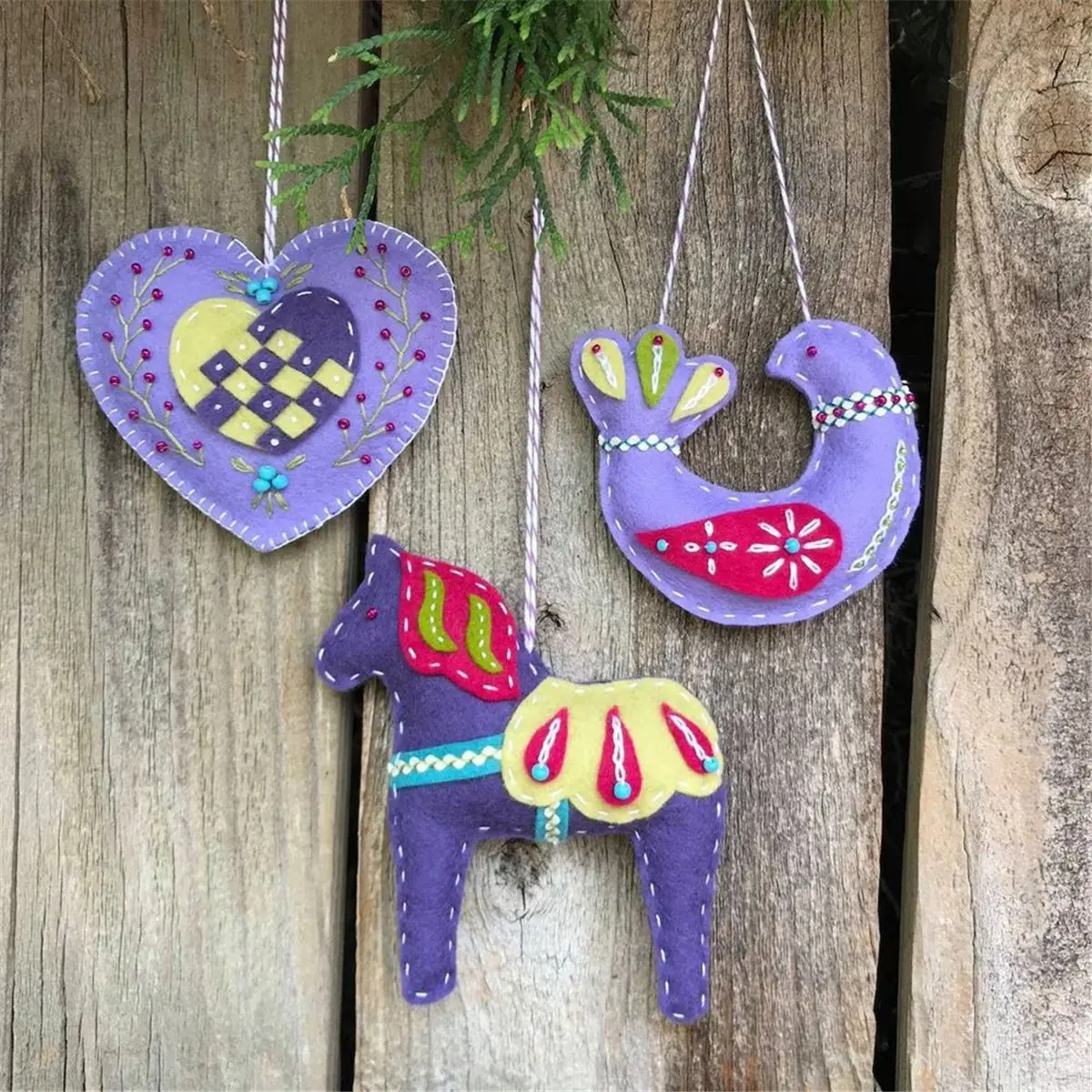 N14R Top Felt Crafts Embroidery Felt Horse Bird Heart Embroidery Set Scandinavian Folk Handmade Crafts Decorations Pink