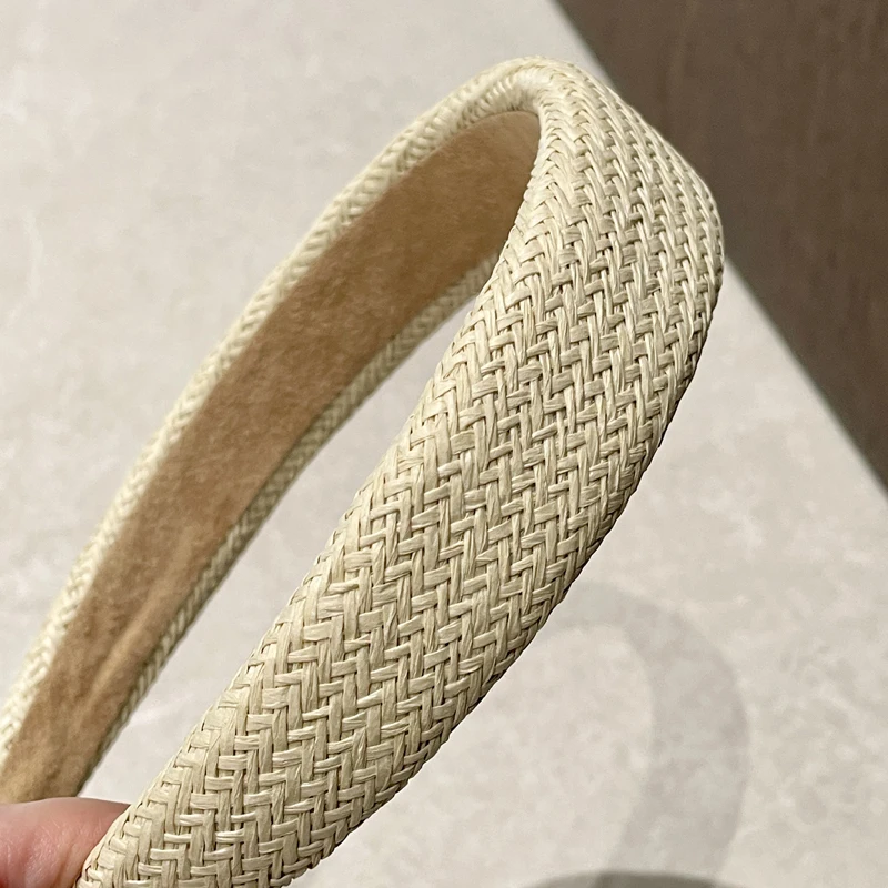 Bastgras-Stirnband, breites Kreuz, geflochtenes Haarband, einfarbig, Urlaubs-Stirnbänder, einfacher täglicher Damen-Haarschmuck – Detail 9