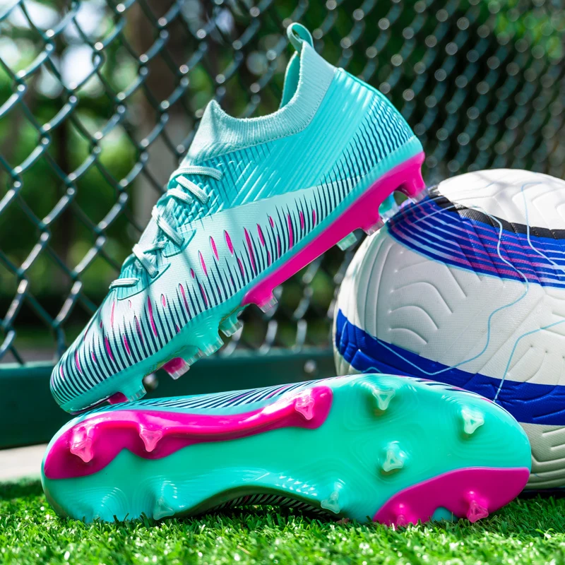 

New Men Soccer Shoes Indoor Sports Shoes Ultralight Football Boots Outdoor High Ankle Non-Slip High-quality Futsal Non-Slip