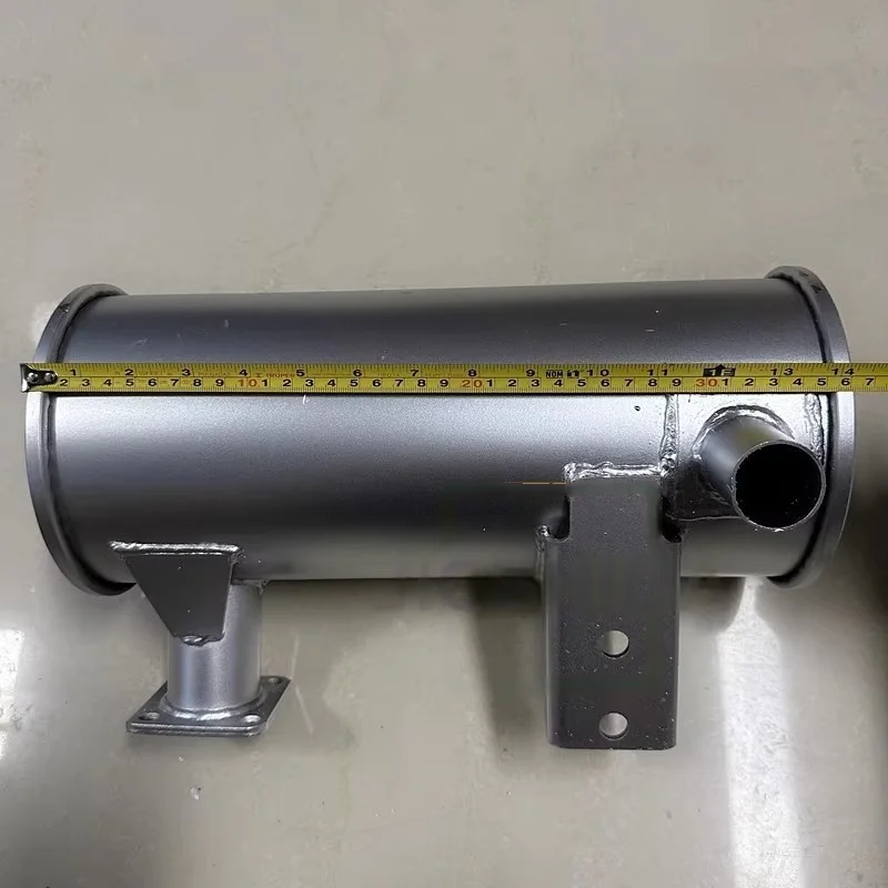 Tuyau d'échappement / Silencieux Yanmar VIO27/30/33/35-3 pour excavatrice - Pièce de rechange