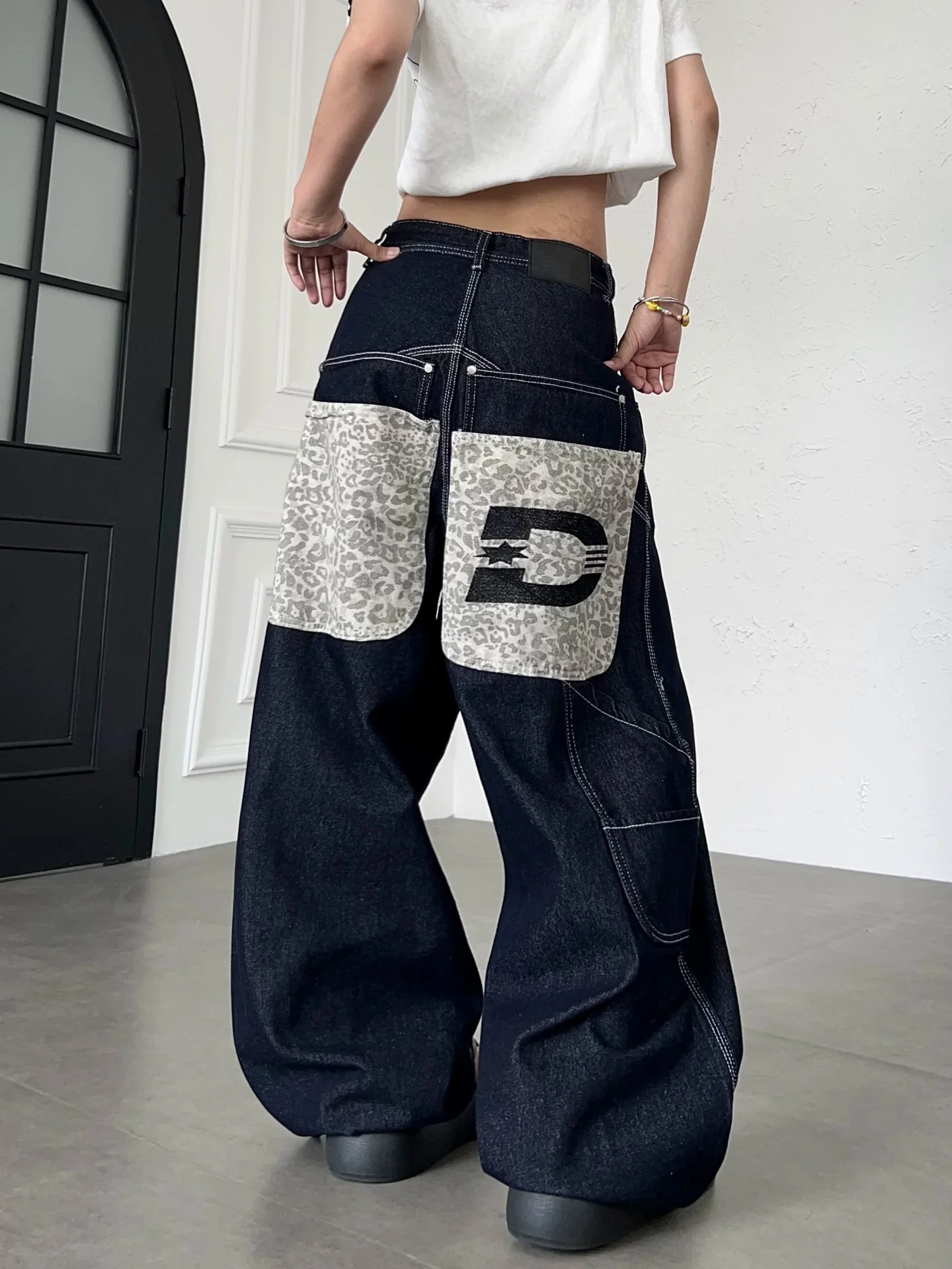Retro American Leopard Print Patchwork Pocket Jeans Men's Loose Wide Leg Knife Workwear Long Trousers High Street Style