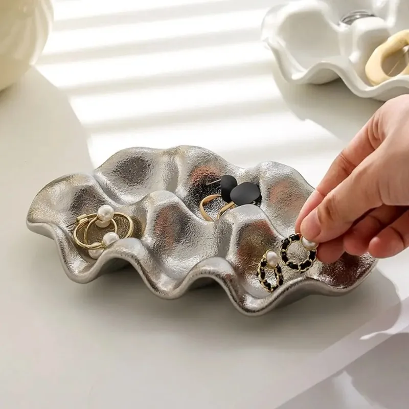 

Display Storage Plate Shockproof Egg Storage Rack Ring Light Luxury Ceramic 6 Grids Egg Tray Nordic Style Decorative Jewelry