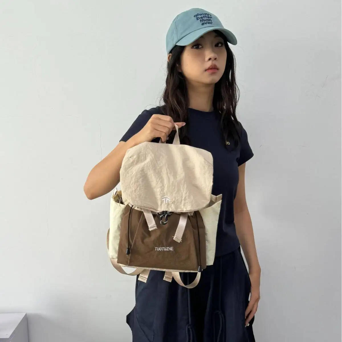 New With Multiple 2026 New Retro Backpack, Lightweight, Casual, Versatile, Simple Backpack For Men, Travel School Bag For Women