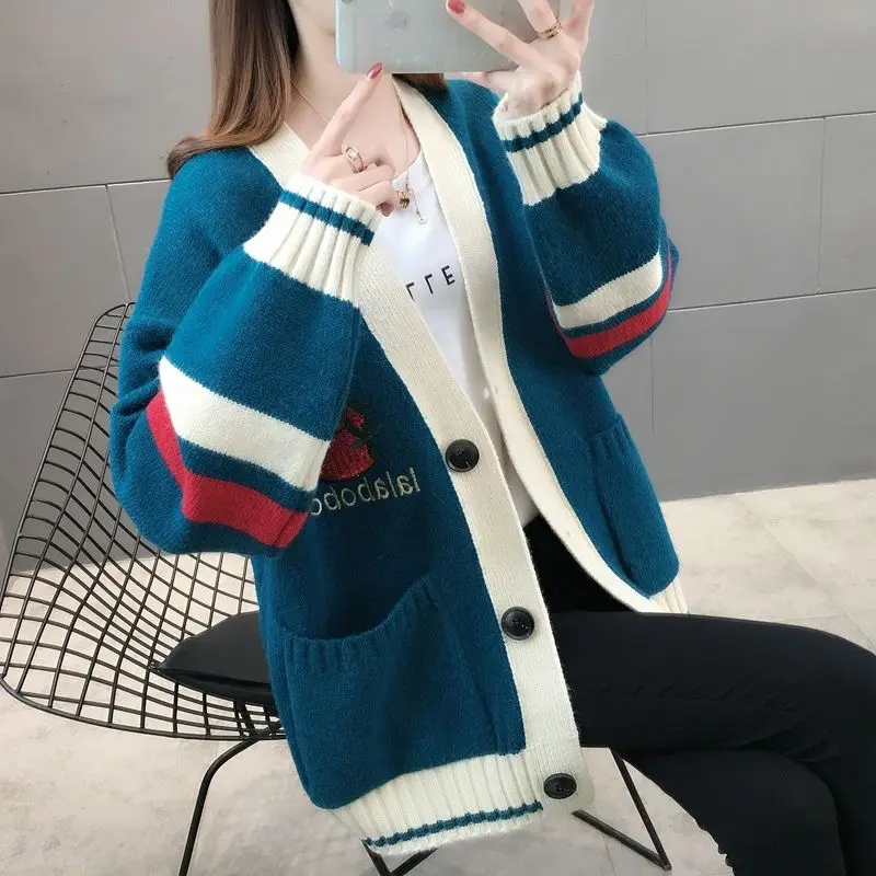 Fashion Casual Spliced Pockets Cardigan Sweaters Female Clothing 2023 Autumn Winter Loose Sweet Tops All-match Knitted Coats