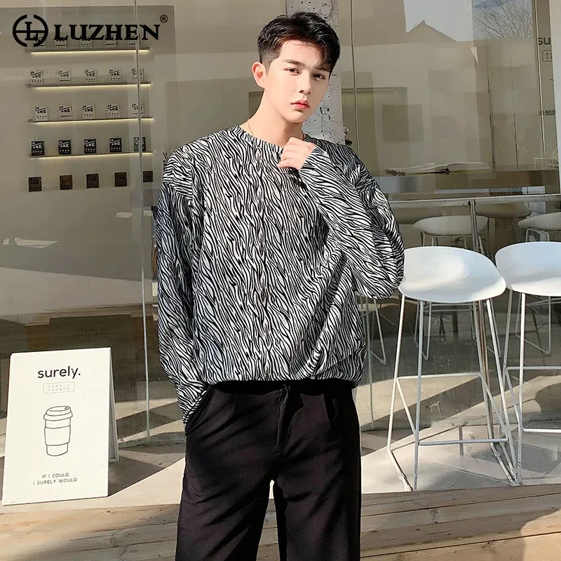LUZHEN New Sleeve Printed Long Elegant T-shirts Stripe 2026 Men's Stylish High Quality Handsome Korean Male Clothes Tops JY8381