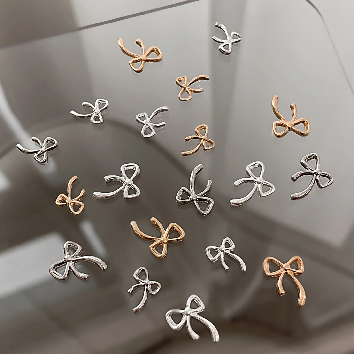 

Metal Mini Gold Silver Bowknot Ribbon Alloy Line Delicate Blue Red White Chic Nail Art Decoration Butterfly Manicure Accessories