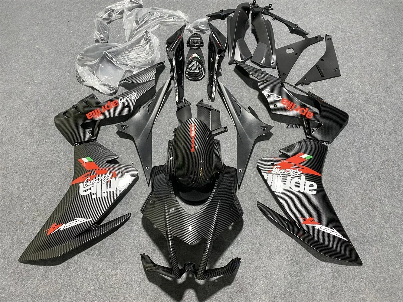 

New ABS Whole Fairings Kit Fit for Aprilia RSV4 1000 2016 2017 2018 2019 16 17 18 19 Bodywork set Carbon fiber paint