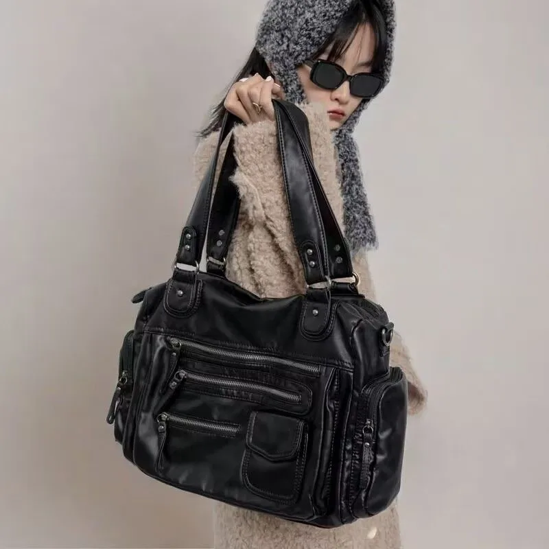 2025 retro preto sacos de ombro feminino couro do vintage macio chique casual bolsa tote feminino harajuku estética crossbody sacos