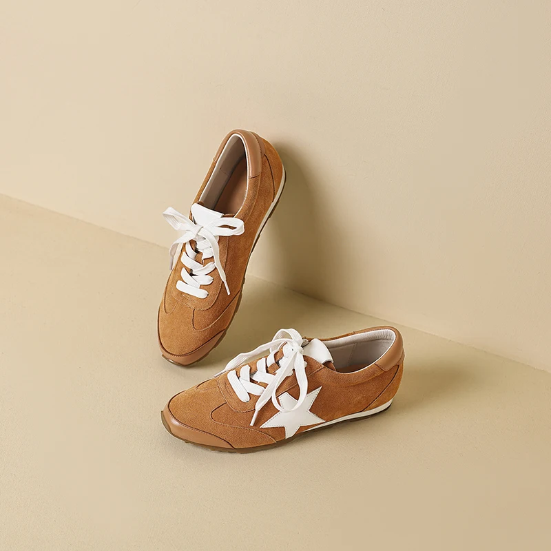 

Handmade Genuine Leather Women Sneakers Flat Casual Shoes for Round Toe Walking Shoes Skate Shoes Lace-up German Trainer Shoes