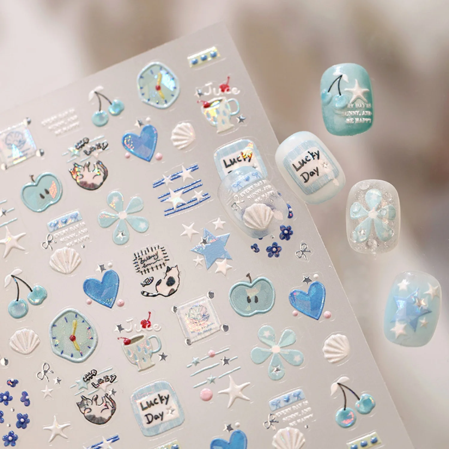 Cartoon Hellblaue Herz-Frucht-Uhr Kätzchen 5D Nagelkunst-Aufkleber Seestern Blumen Selbstklebende Nagelsticker Niedliche Frühlings-Maniküre