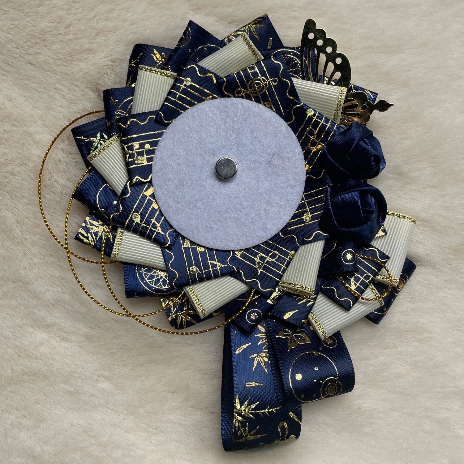 High-end Fabric Bow Brooches for Women Cosplay Anime Role-playing Handmade Corsage Lapel Pins Vintage Jewelry Gifts