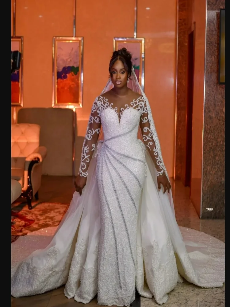 Customized  Arabic Shinny Beads Sequins  Bridal Gowns with Removable Skirt Buttons Back Lace Long Sleeves Wedding Dress