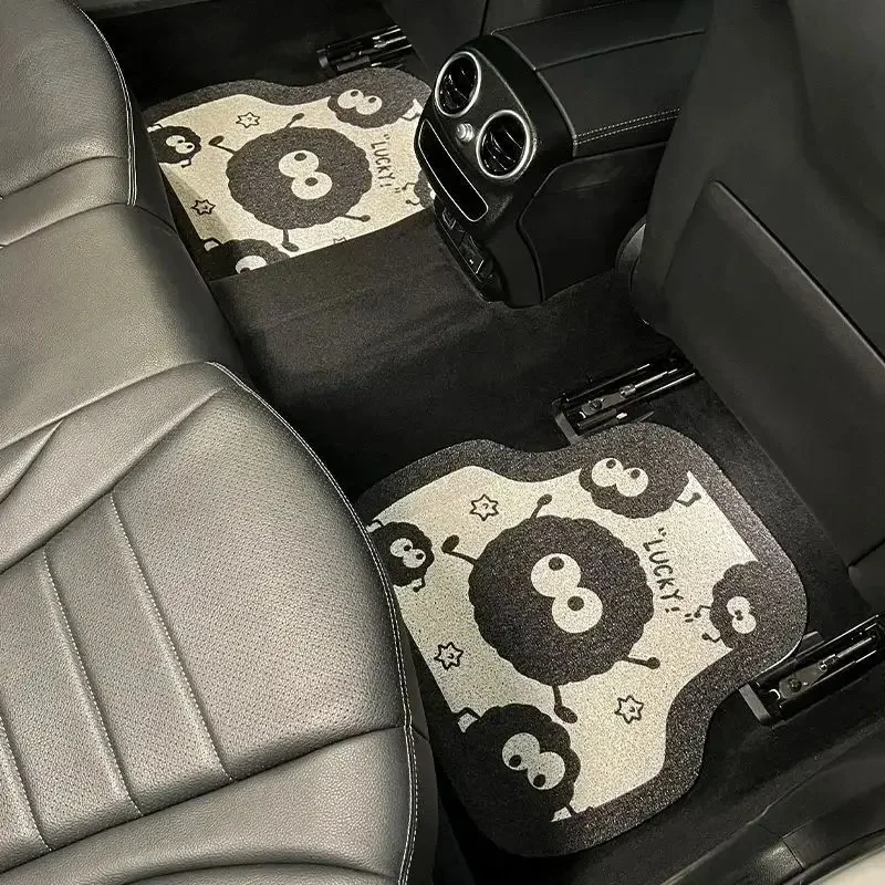 Cartoon Car Floor Mats Are Dust-proof Anti-skid Dirt Proof Car Interior Floor Mats Silk Circles Carpets Car Interior Supplies