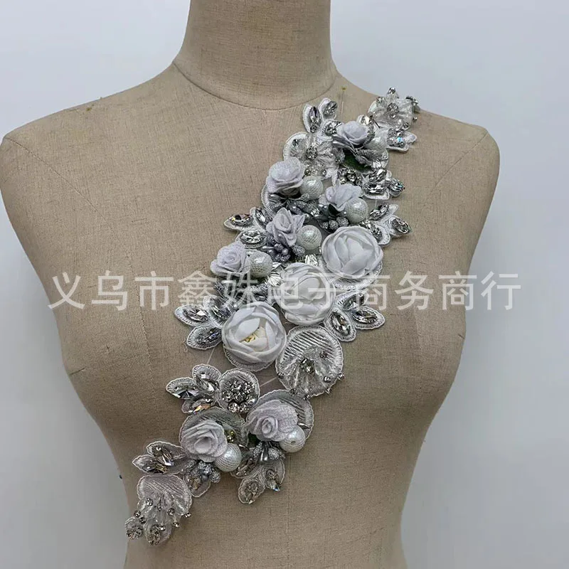 1Pc Red 3D Rose Flower Embroidered Pearl Crystal Cloth Applique Collar Wedding Dress Handmade Lace Applique DIY Accessories