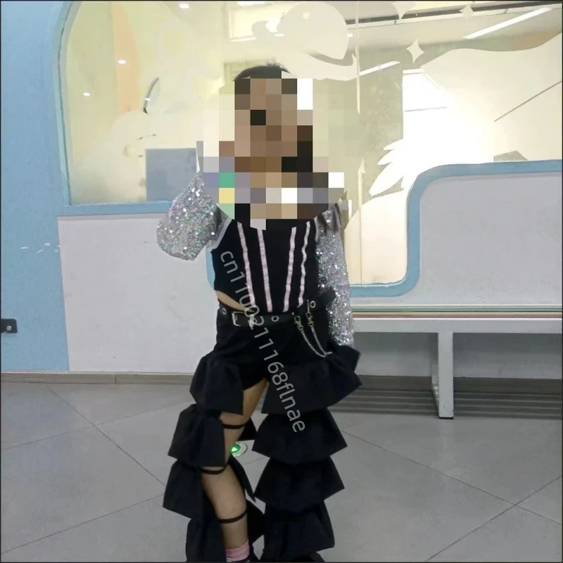 أداء الأطفال، أداء رقص الجاز الرائع، نماذج الأزياء، عروض المدرج، الأزياء، مجموعات ملابس أزياء الفتيات