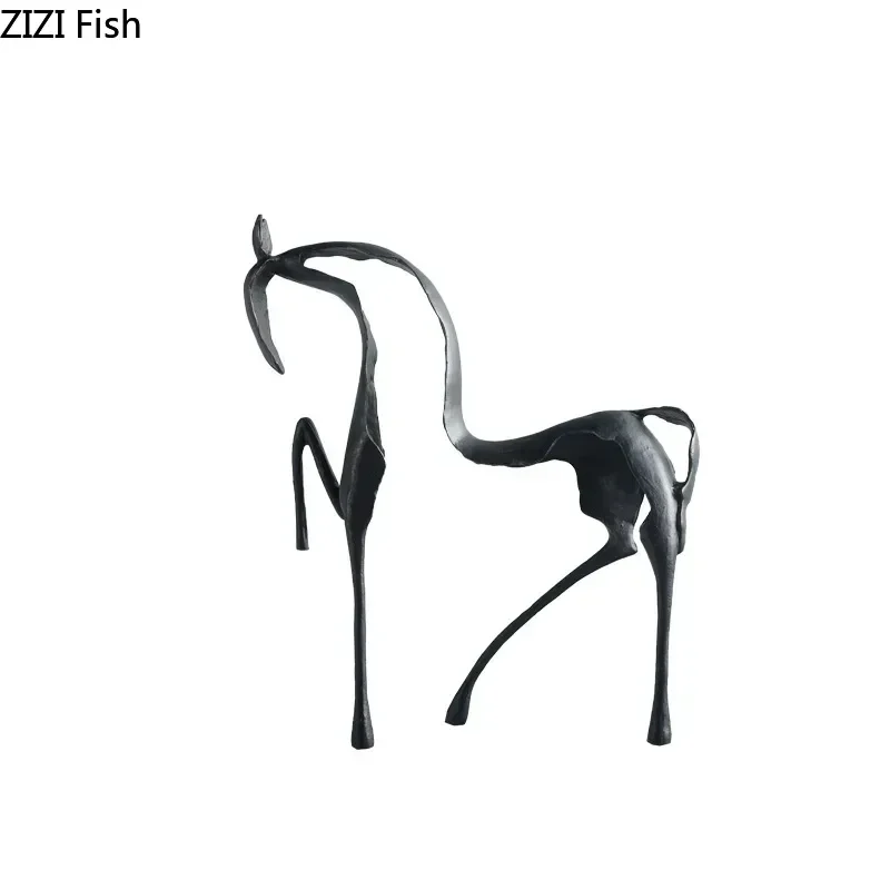 Simple Creative Metal Hollow Out Horse Desktop Ornament Animal Sculpture Living Room Decoration Abstract Crafts Home Decoration