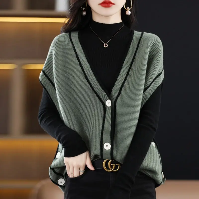 Spring Autumn Women Vintage Casual Sweater Vest V-Neck Loose Cardigans Sleeveless Panelled Fashion Female Knitted Sweaters 2023