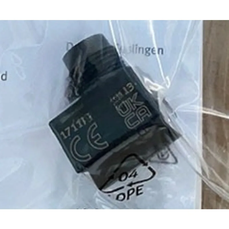 

Детали бесконтактного переключателя FESTO SMTO-8E-PS-M12-LED-24 171179