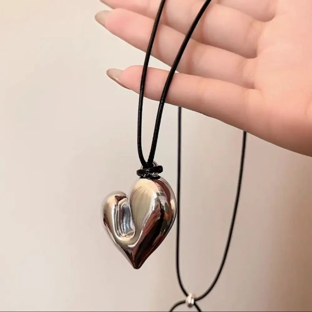 Pull-out Romantic Heart Pendant Necklace Irregular Drawstring Fashion Choker Aesthetic Vintage Sweater Chain Accessory