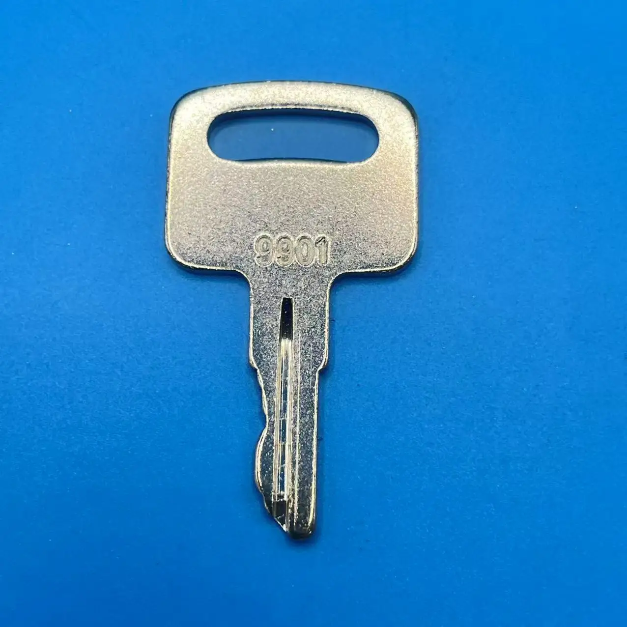 กุญแจสตาร์ท 1/5/10 ชิ้น รุ่น 9901 2860030 ใช้ได้กับรถยก JLG รุ่น T350 2033E3 1932E3 1532E2 1932E2 10042 1532E2 1932E2