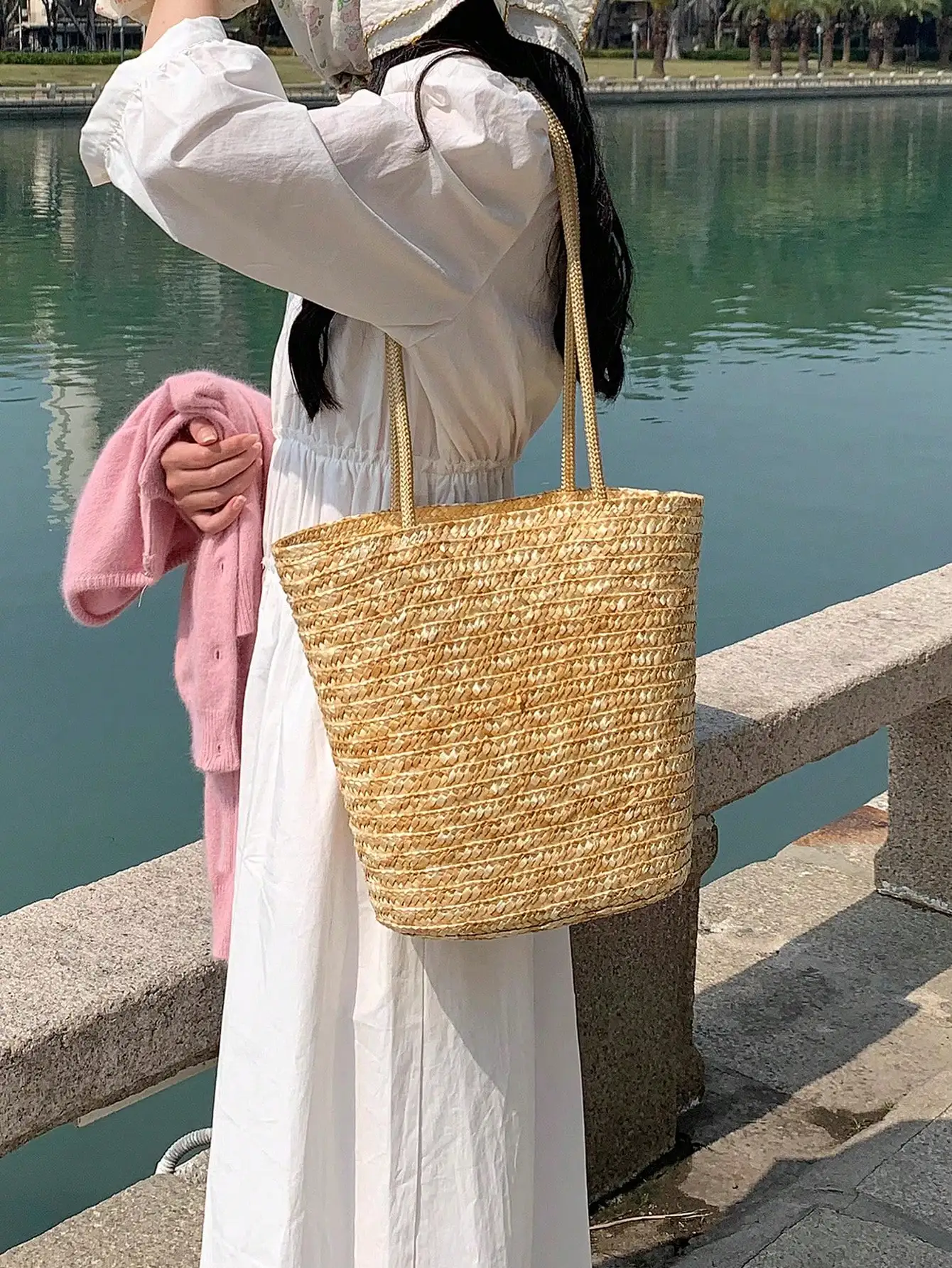 Go on a trip! New high-capacity grass woven bag for seaside vacation, handcrafted woven summer beach luxury grass bag