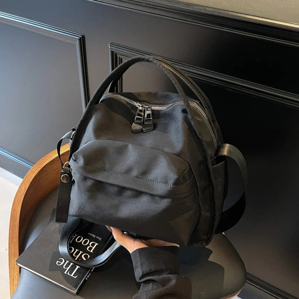Women Simple Shoulder Bag Large Capacity Lightweight Sling Bag Zipper Closure Casual Crossbody Bag Travel Shopping Work Date Bag