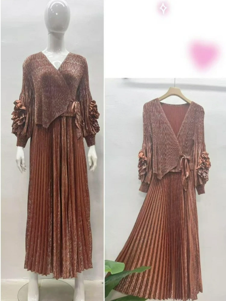 

2025 Spring and Summer New Fashion Age Reduction Heavy Industry Ordering Dress V-neck Cross-border Dresses Bronzing Long Women