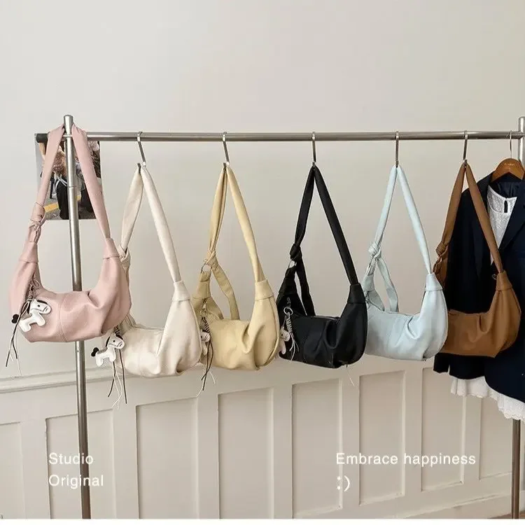 2026 New Korean Large-capacity Pleated Messenger Bag Women's One-shoulder Retro Versatile One-shoulder Dumpling Bag