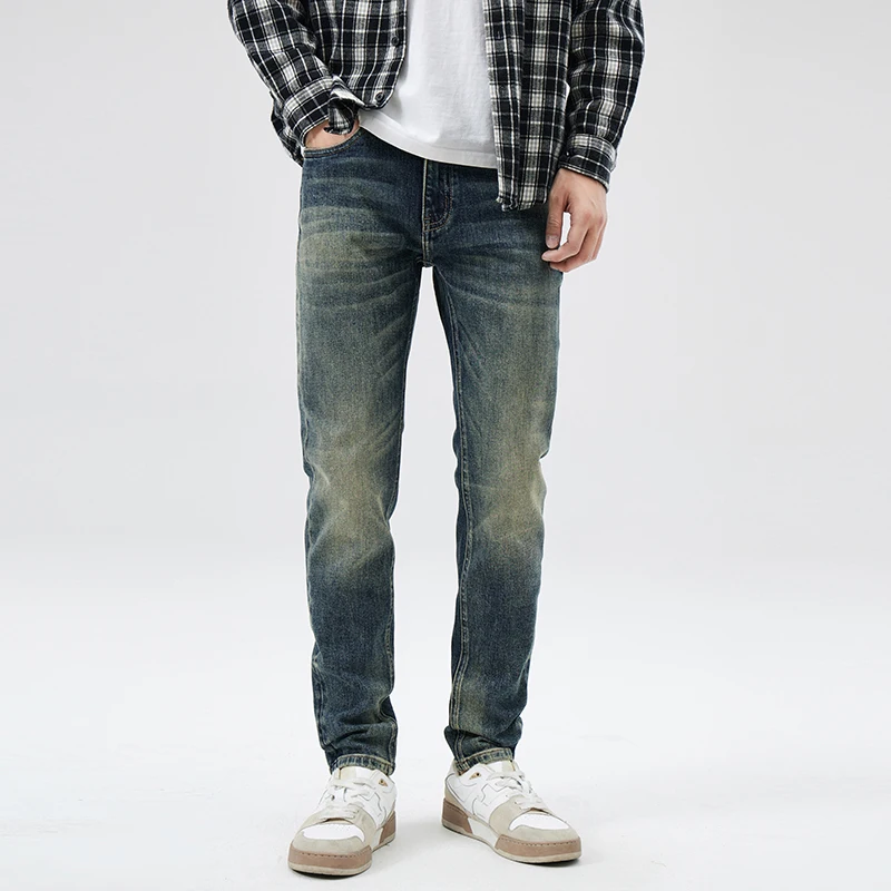 

four seasons retro retro American small straight leg all fashion embroidered embossed jeans