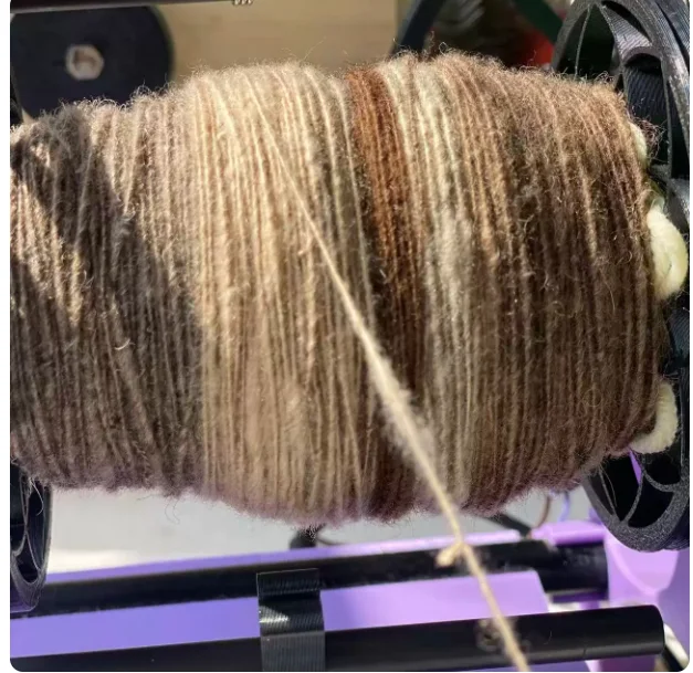 12V Upgraded Electric Spinning Wheel 800RPM DIY Yarn Spinning Machine for Wool Fiber Dog Hair Cotton Thread Twist