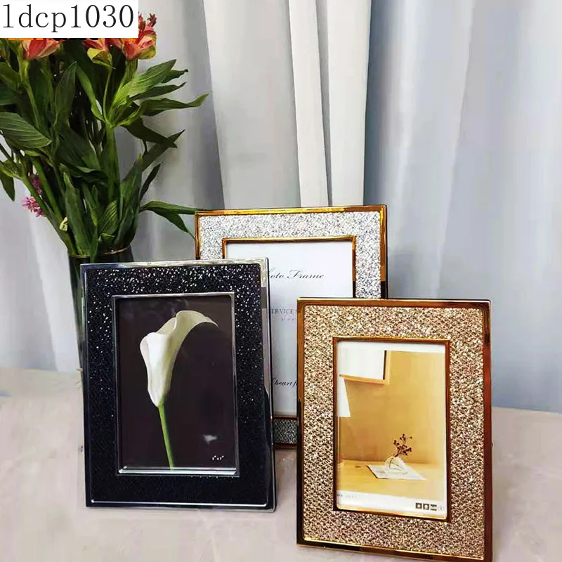 

Modern Light Luxury 6 Inch 7 Inch 8 Inch Gold and Silver Metal Photo Frame Set Table Sequin Photo Frame Simple Nordic