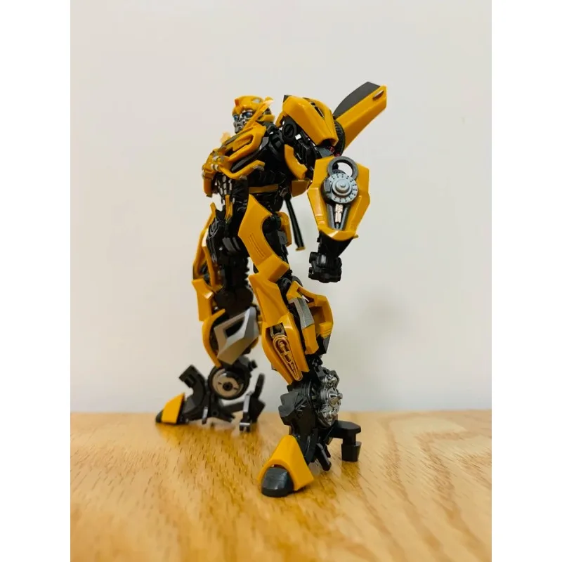 In Stock Smart Kit Transformers TF-5 BEE 08105 Glue-free Movable Assembly Model Car Robot Action Figures Toys Holiday Gifts