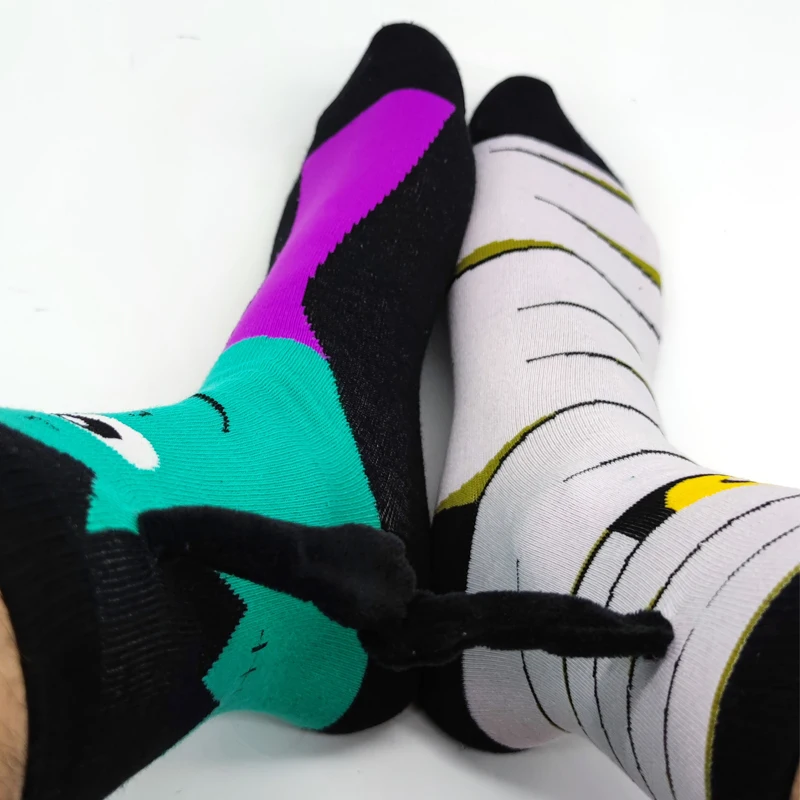 Creative Crazy Happy Colorful Business Magnetic Harajuku Holding Hands Socks Funny Sweet Couple Halloween Gift Sock