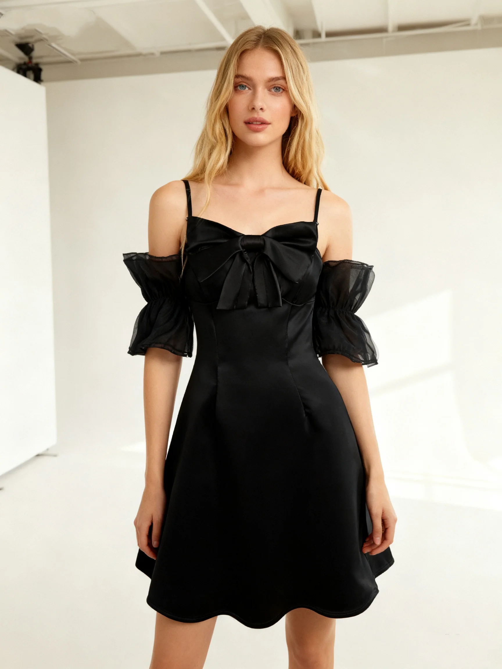 Sommer Jugend Square Neck Eine Schulter Einfarbig Träger Rock Mit Taille Cinching Zu Zeigen Dünne Temperament Kleid