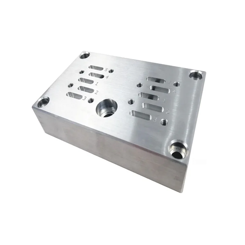 Stainless steel precision custom CNC machined hydraulic control valve block
